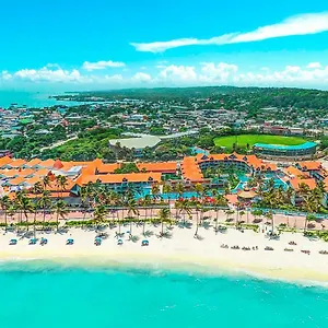 Decameron Isleno Hotel